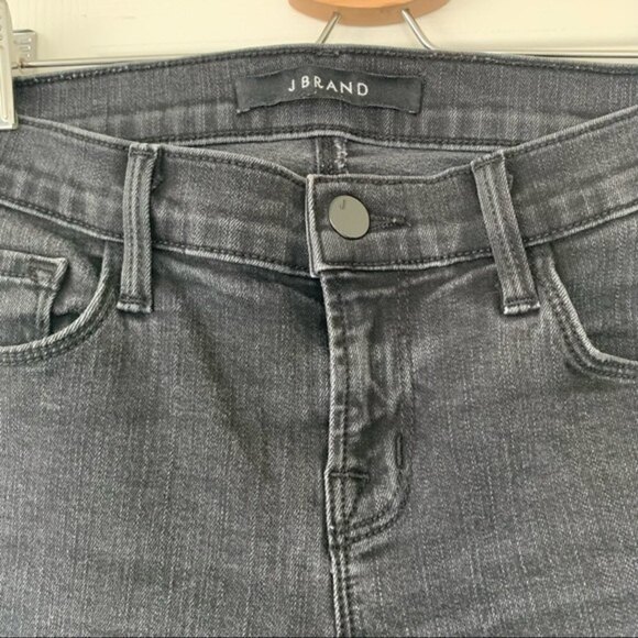 J Brand Vanity Faded Black Skinny Jeans Altered Inseam Size 26 - Picture 7 of 9